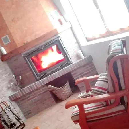 Holiday home Family House In With Fenced Garden Peral de Arlanza