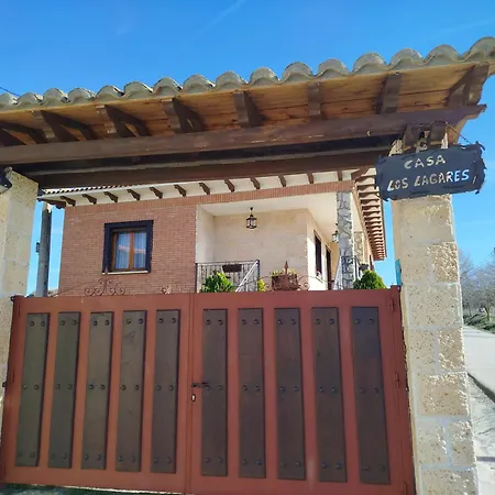 Holiday home Family House In With Fenced Garden Peral de Arlanza