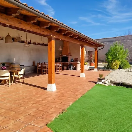 Family House In With Fenced Garden * Peral de Arlanza