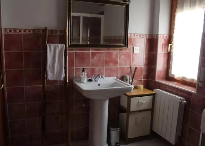 Family House In With Fenced Garden Peral de Arlanza