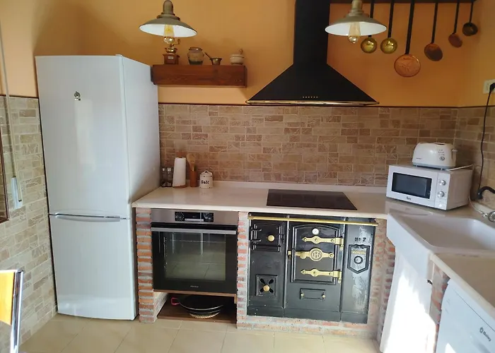 Family House In With Fenced Garden Peral de Arlanza