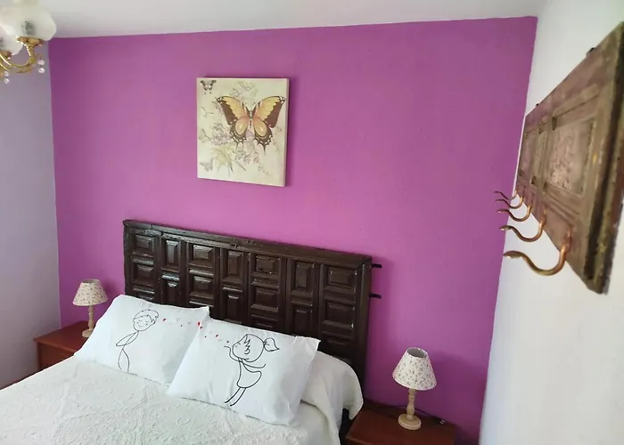 Family House In With Fenced Garden * Peral de Arlanza