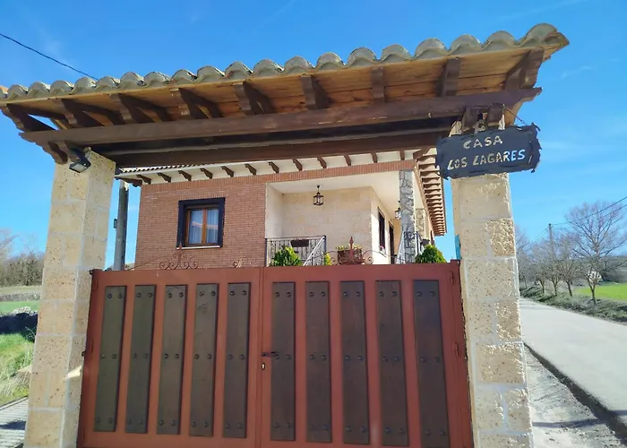 בית נופש Family House In With Fenced Garden Peral de Arlanza